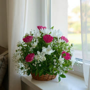 Simply Pink & White